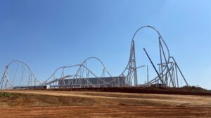 Cacau Show cria ação inspirada em "A Fantástica Fábrica de Chocolate"